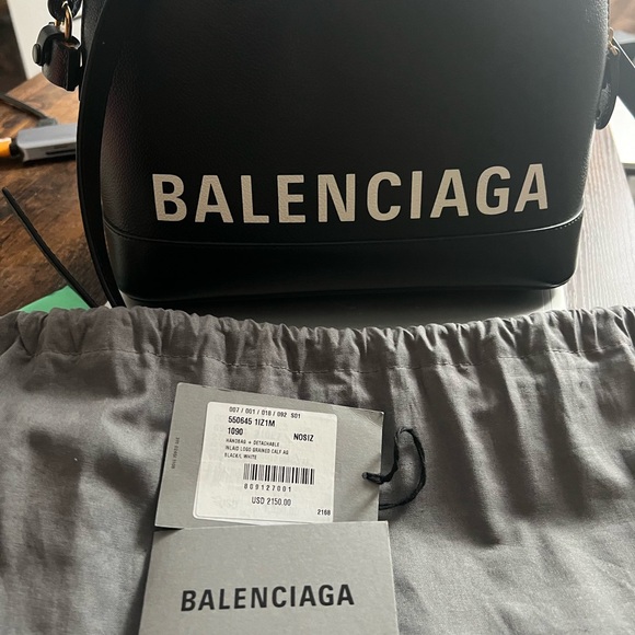 New Balenciaga bag authentic - Picture 2 of 2